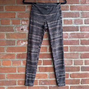 Athleta Retreat Chaturanga‎ Leggings